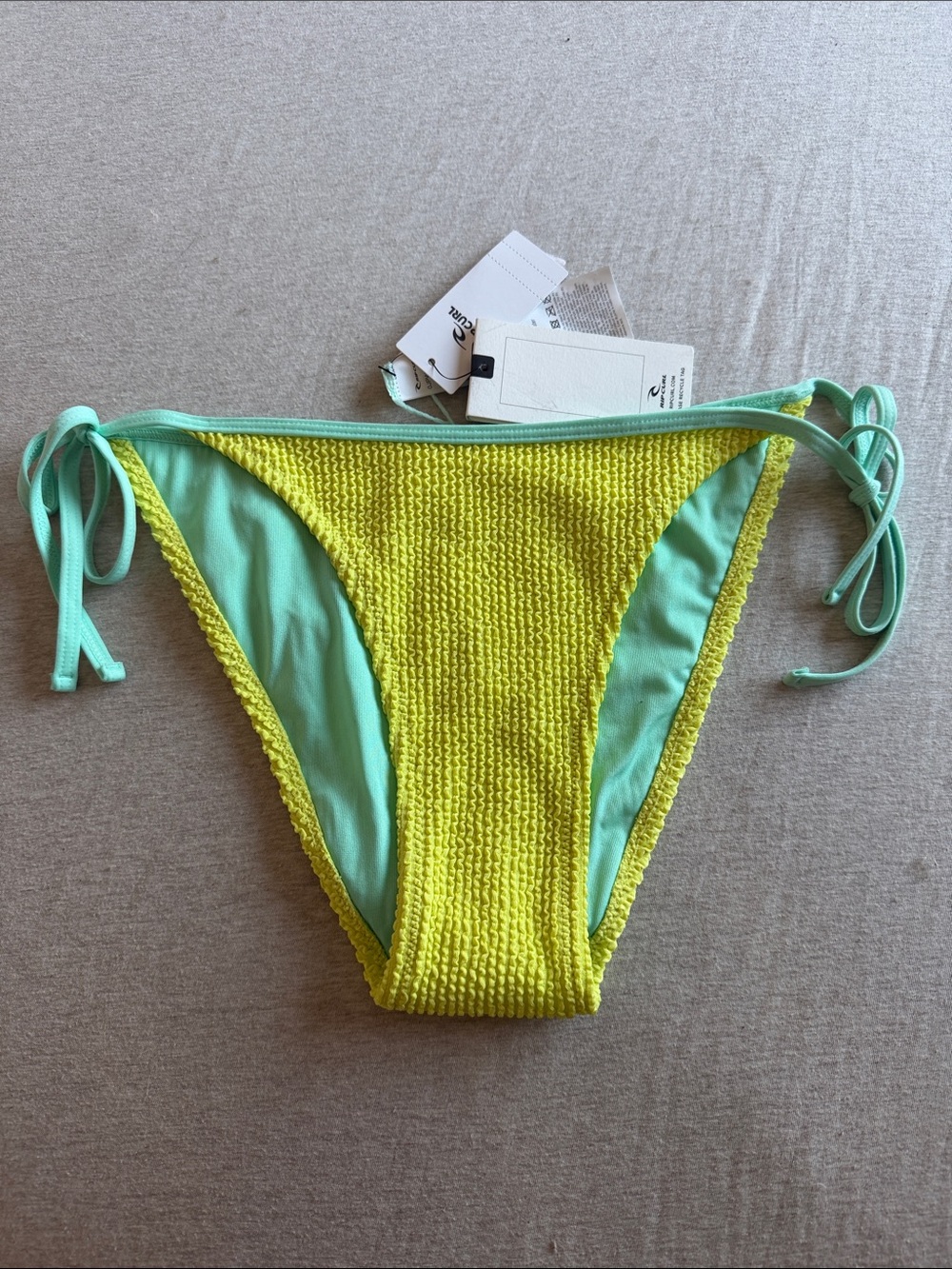 NWT Ripcurl Bikini Bottoms